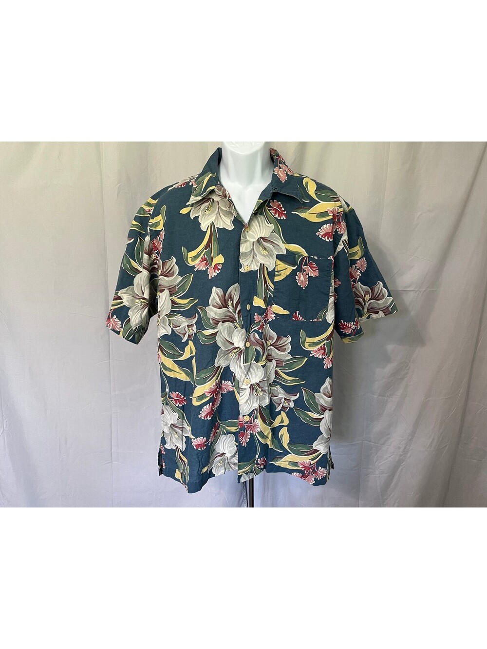 Vintage 1990's Polo Ralph Lauren Men's Blue Loop Collar Hawaiian Shirt L